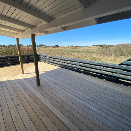 Ny træterrasse til sommerhus i nærheden af Brønderslev